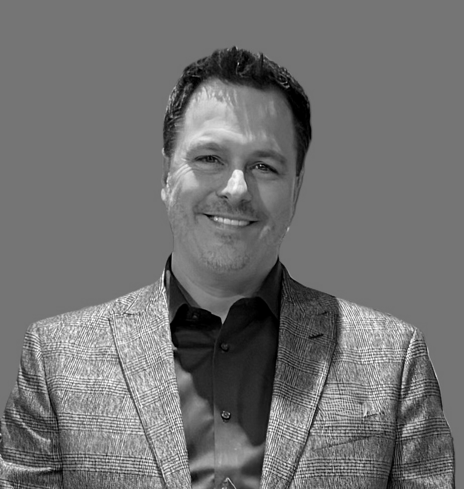 Brian Kocur, Executive Vice President at Coastline Mortgage